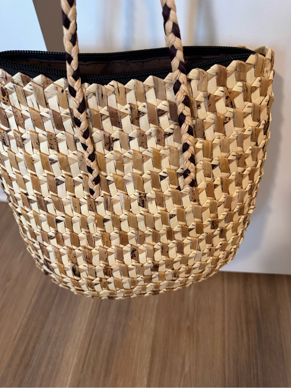Woven Straw Tote Bag - Natural & Brown